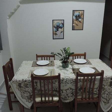 Sb Hospedaria Pousada Uberaba Esterno foto